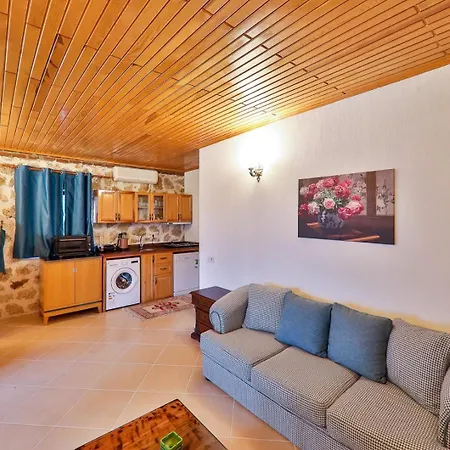 Hotel Patara Adonis 1